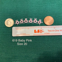 Load image into Gallery viewer, Shuttle Tatted Edging - Simple