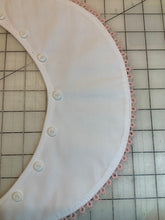 Load image into Gallery viewer, Button Bonnet - Imperial Broadcloth