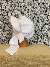 Load image into Gallery viewer, Button Bonnet - Imperial Broadcloth