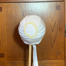 Load image into Gallery viewer, Fitted Bonnet