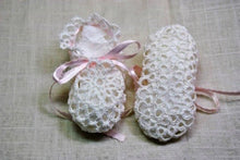 Load image into Gallery viewer, Booties