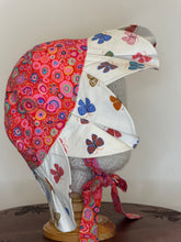 Load image into Gallery viewer, Lucky Petal Hat

