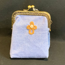Load image into Gallery viewer, Acadian Brown Cotton Clasp Bag with Shuttle Tatted Cross

