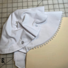 Load image into Gallery viewer, Button Bonnet - Imperial Broadcloth
