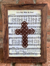 Load image into Gallery viewer, Shuttle Tatted Detailed Cross
