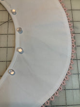 Load image into Gallery viewer, Button Bonnet - Imperial Broadcloth
