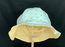 Load image into Gallery viewer, Sun Hat - Bee Happy

