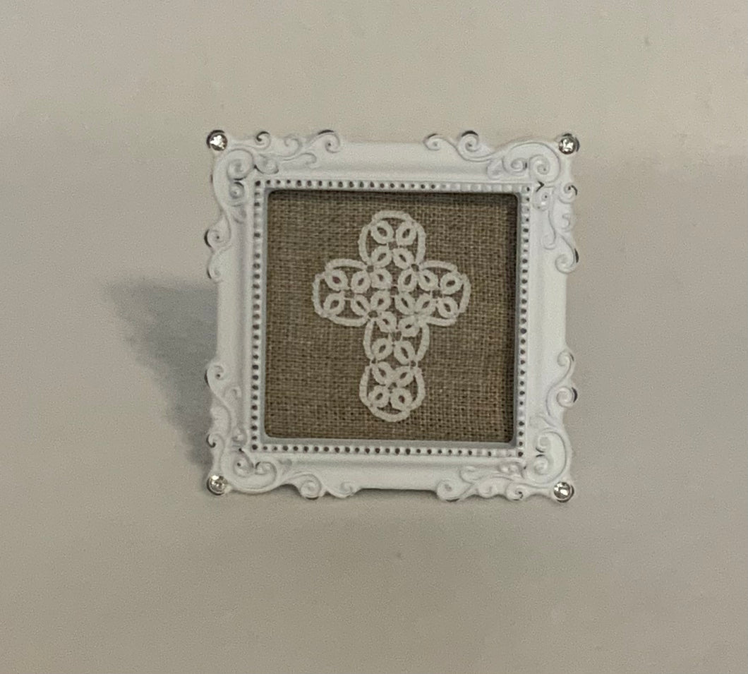 Shuttle Tatted Mini Cross