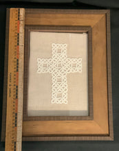 Load image into Gallery viewer, Shuttle Tatted Square Cross
