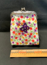 Load image into Gallery viewer, Spring Floral Fabric - Clasp Bag
