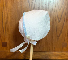 Load image into Gallery viewer, Birdie Eyelet Bonnet
