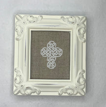 Load image into Gallery viewer, Mini Shuttle Tatted Vintage Cross
